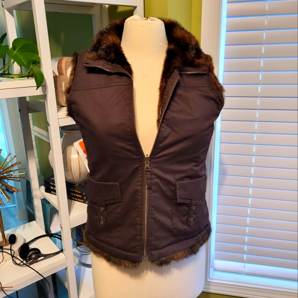 Od Navy Fur vest